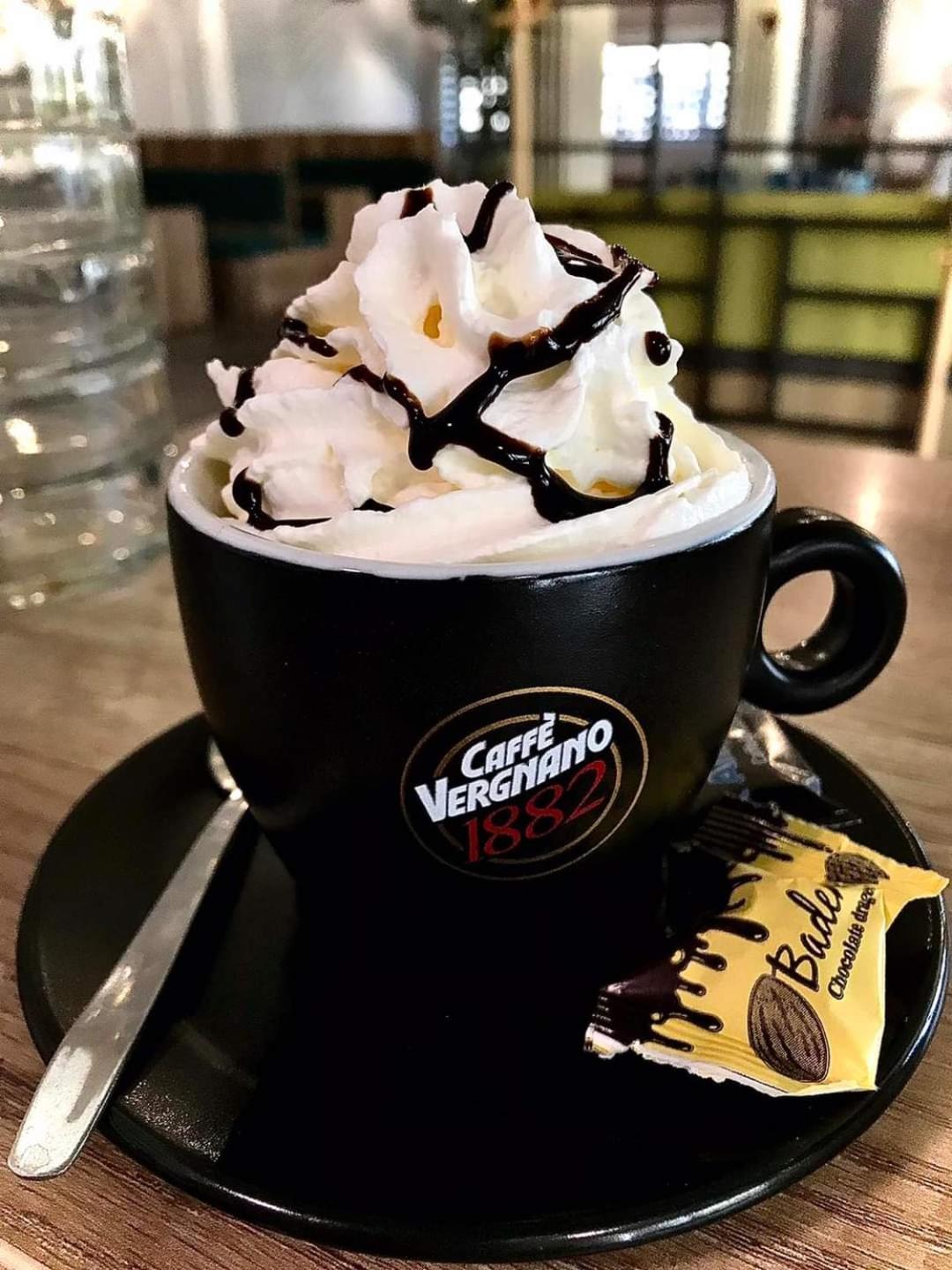 Amd Union Caffe & Rooms Kruševac エクステリア 写真